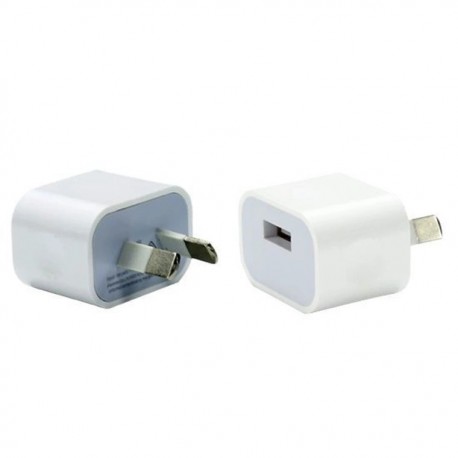 Dynamix 5V 2.4A Small Form Single Port USB Wall Charger